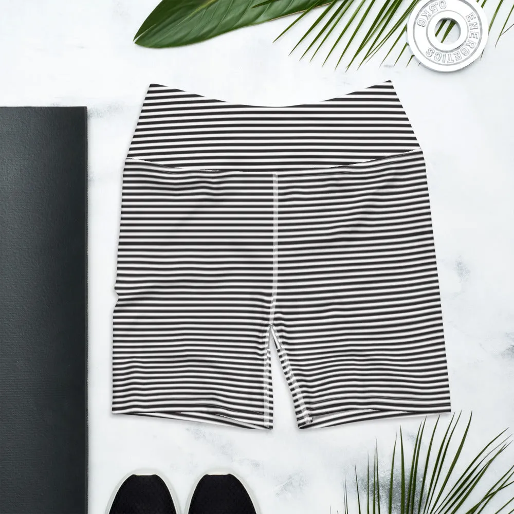 Black White Striped Yoga Shorts, Premium Horizontal Striped Gym Tight Shorts-Made in USA/EU/MX