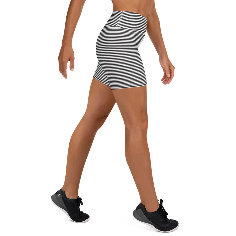 Black White Striped Yoga Shorts, Premium Horizontal Striped Gym Tight Shorts-Made in USA/EU/MX