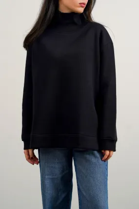 CLASSIC TURTLE NECK SWEATSHIRT