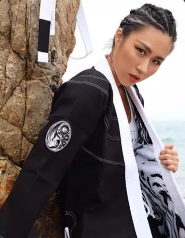 FLUORY YIN YANG BJJF14 JIU JITSU GI WOMAN SIZE F0-F2 2 COLOURS BLACK / WHITE