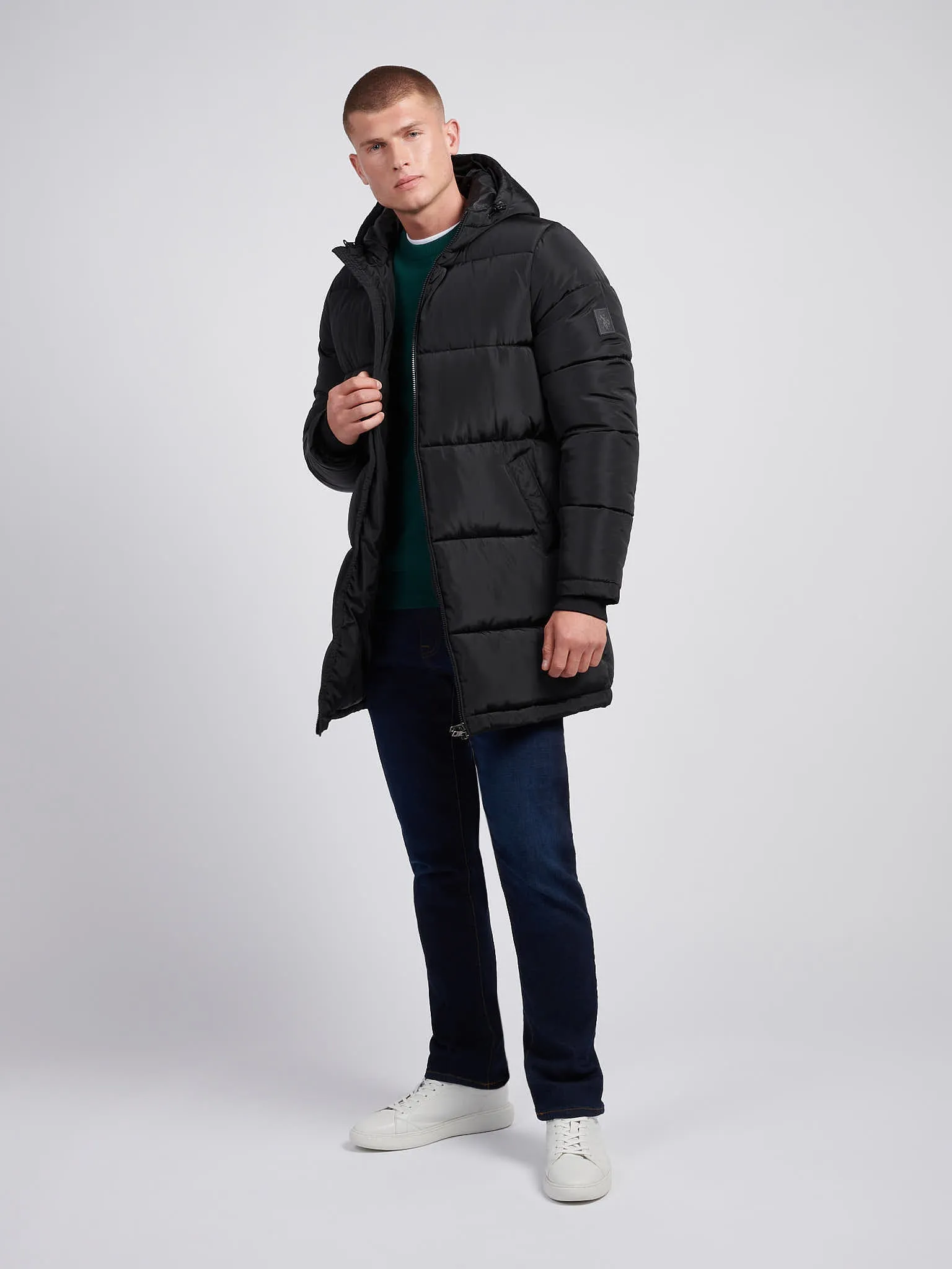 Mens Classic Longline Puffer Jacket in Black