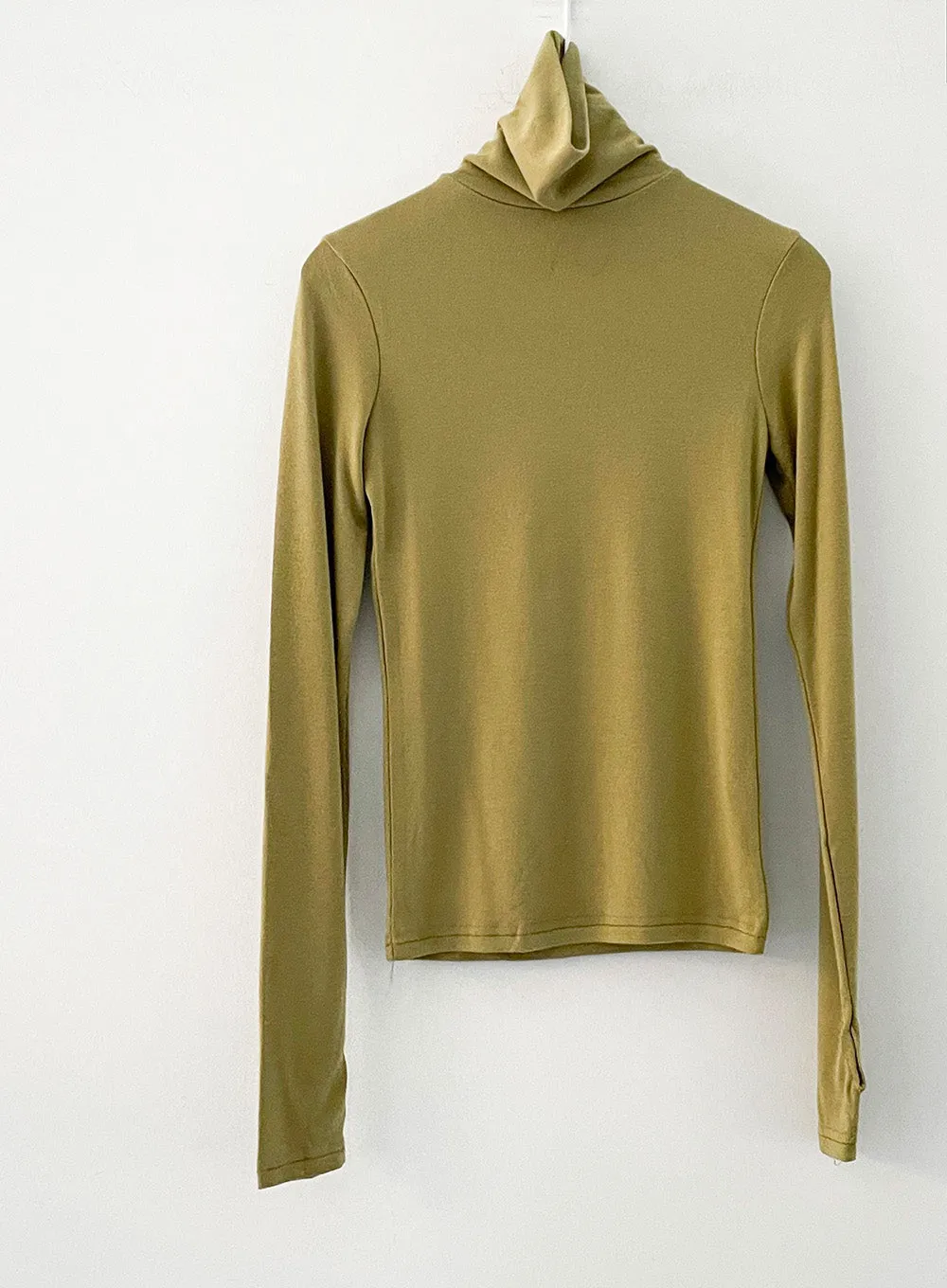 Winter Turtleneck Tee With Thumb Holes